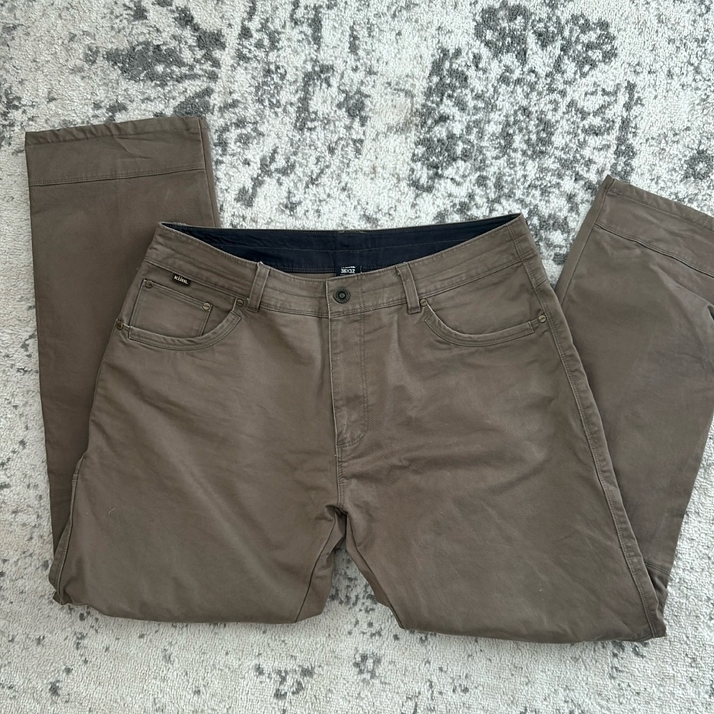 Men’s Kuhl pants